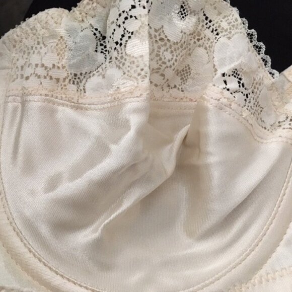 Alice Underwire Bra Comfort Rose Banded Practical Elegance Beige 1481 B, D, DD-E - Picture 4 of 4